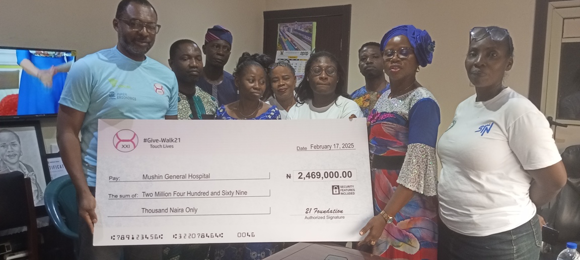 Mushin General Hospital received a donated sum of Two Million, Four Hundred and Sixty-Nine Thousand Naira.